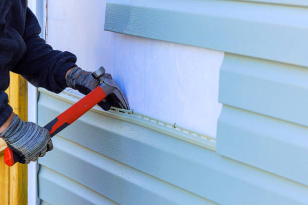 Reliable Siding Replacement contractor in Fort Myers, FL by Creative Siding